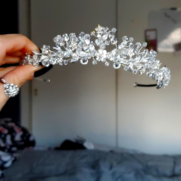 Crystal tiara for Quince Wedding - Picture 3 of 6